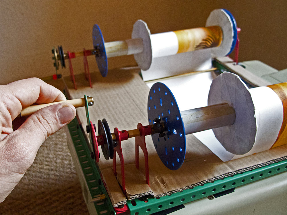 Mécanique de défilement de rouleaux illustrés manufacturée. le Chant des Sibylles